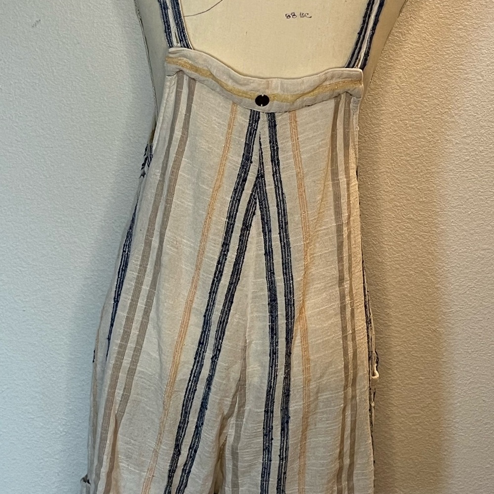 RipCurl linen shortalls.